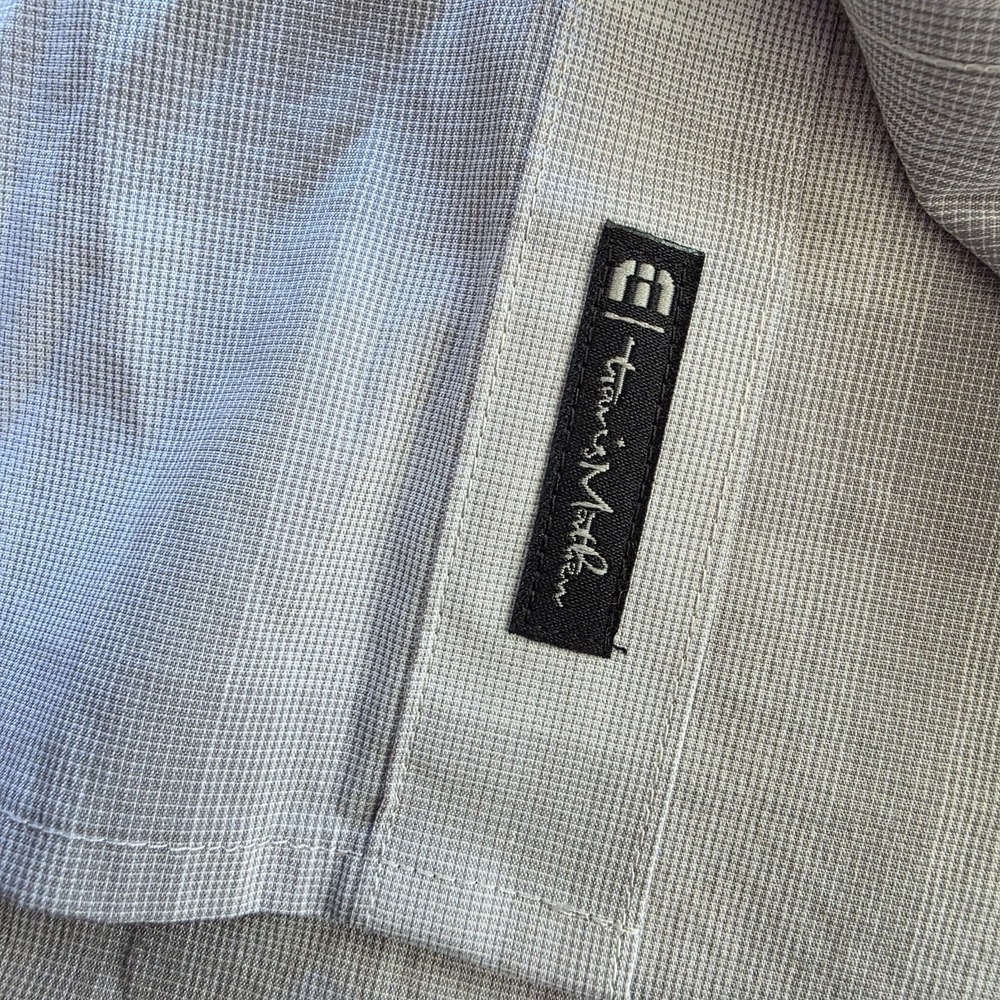 Travis Mathew Shirt Mens M Buton Down Short Sleeve Light Gray Plaid Preppy - Picture 4 of 10